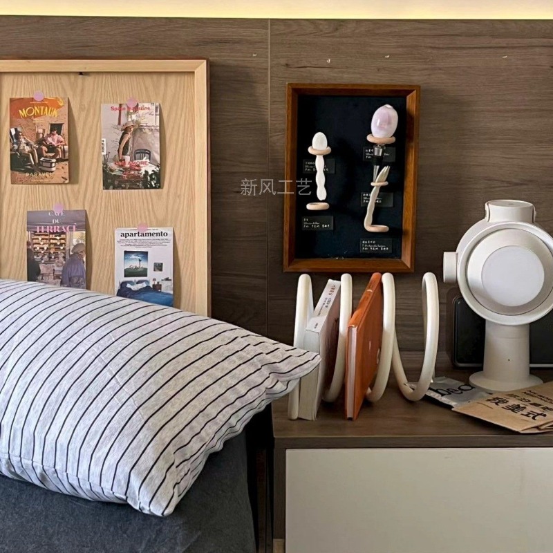 Creative Minimalist Metal Maga - đánh giá và giá Home Decor Magazine